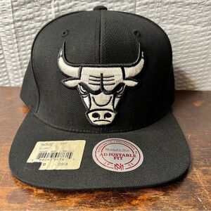 2013 Mitchell & Ness Chicago Bulls Black Snap Back Hat